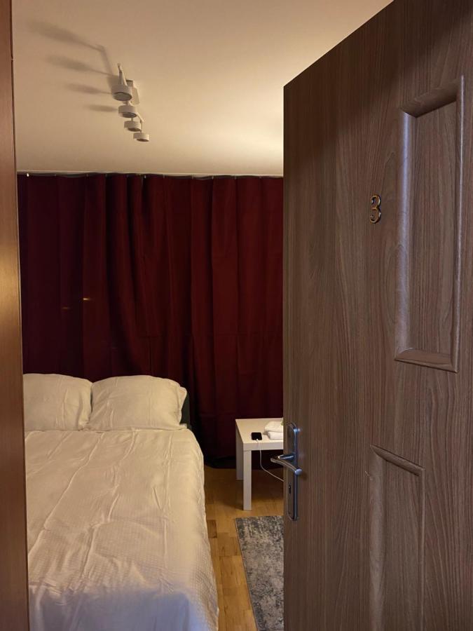 Bema Guest House - City Centre ヴロツワフ エクステリア 写真