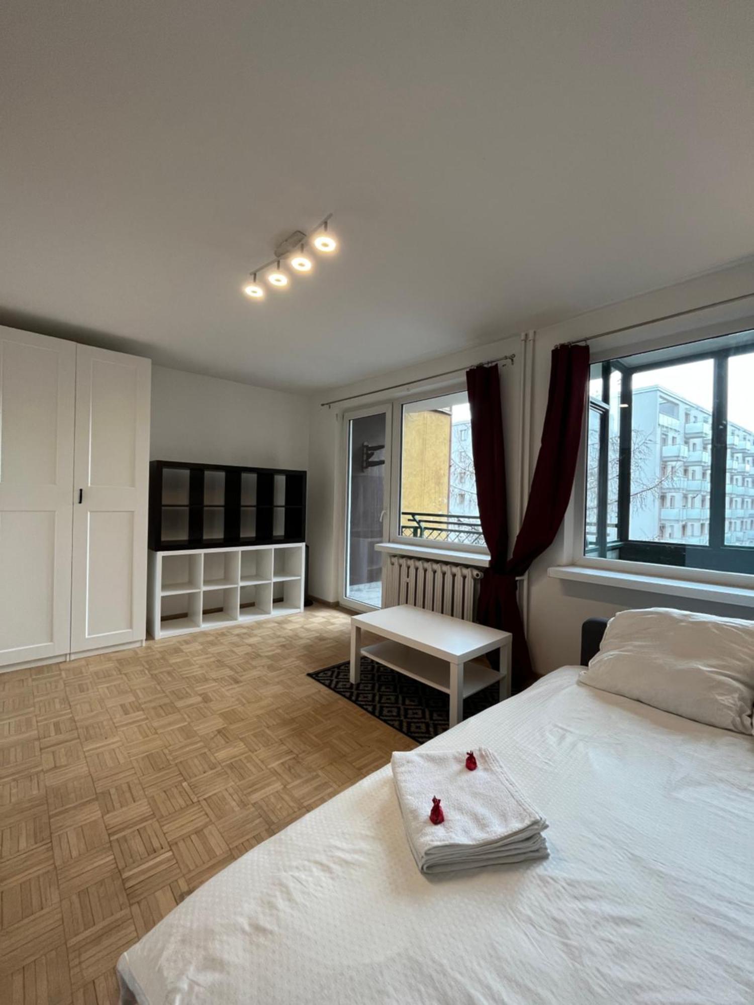 Bema Guest House - City Centre ヴロツワフ 部屋 写真
