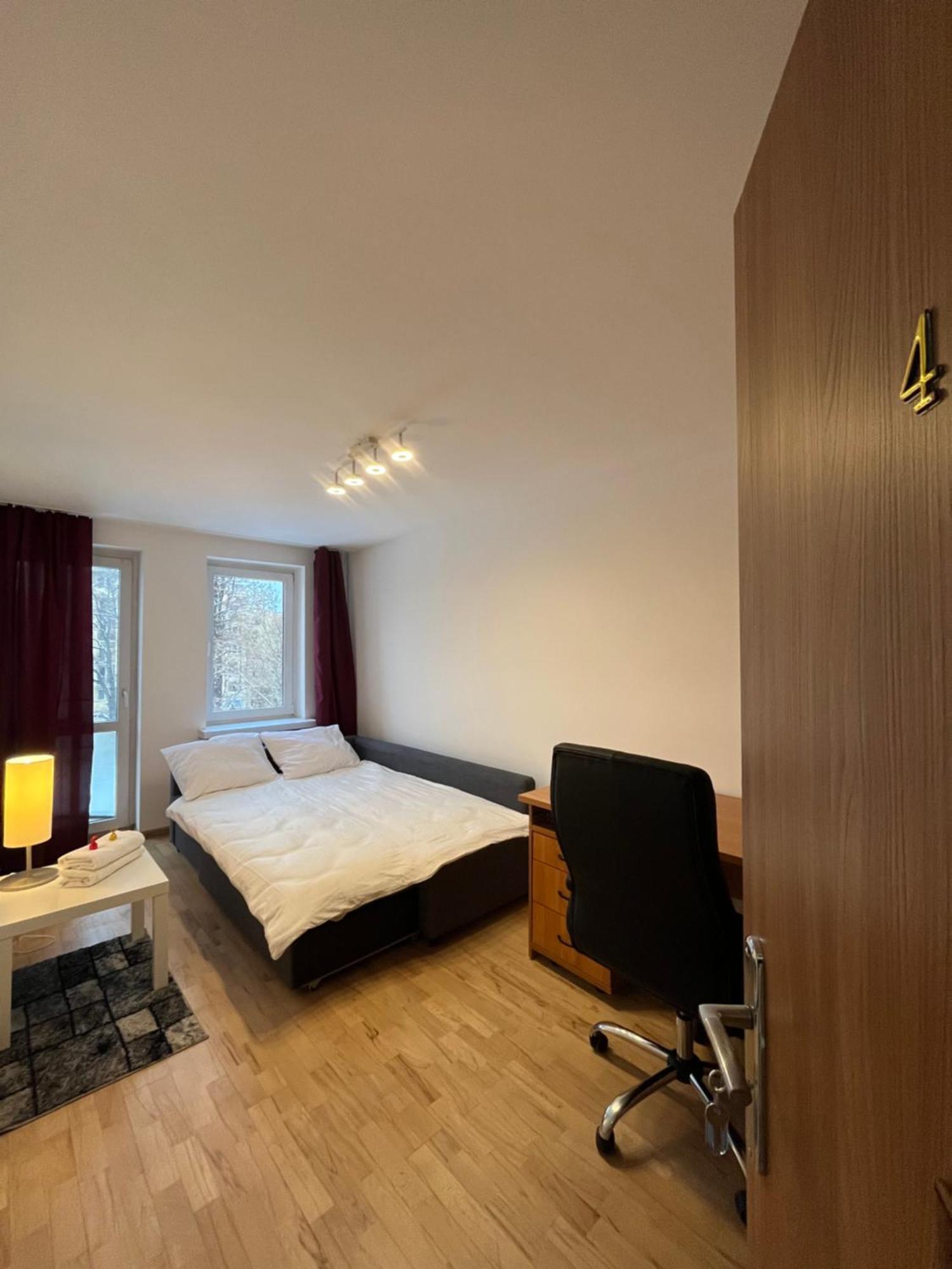 Bema Guest House - City Centre ヴロツワフ エクステリア 写真