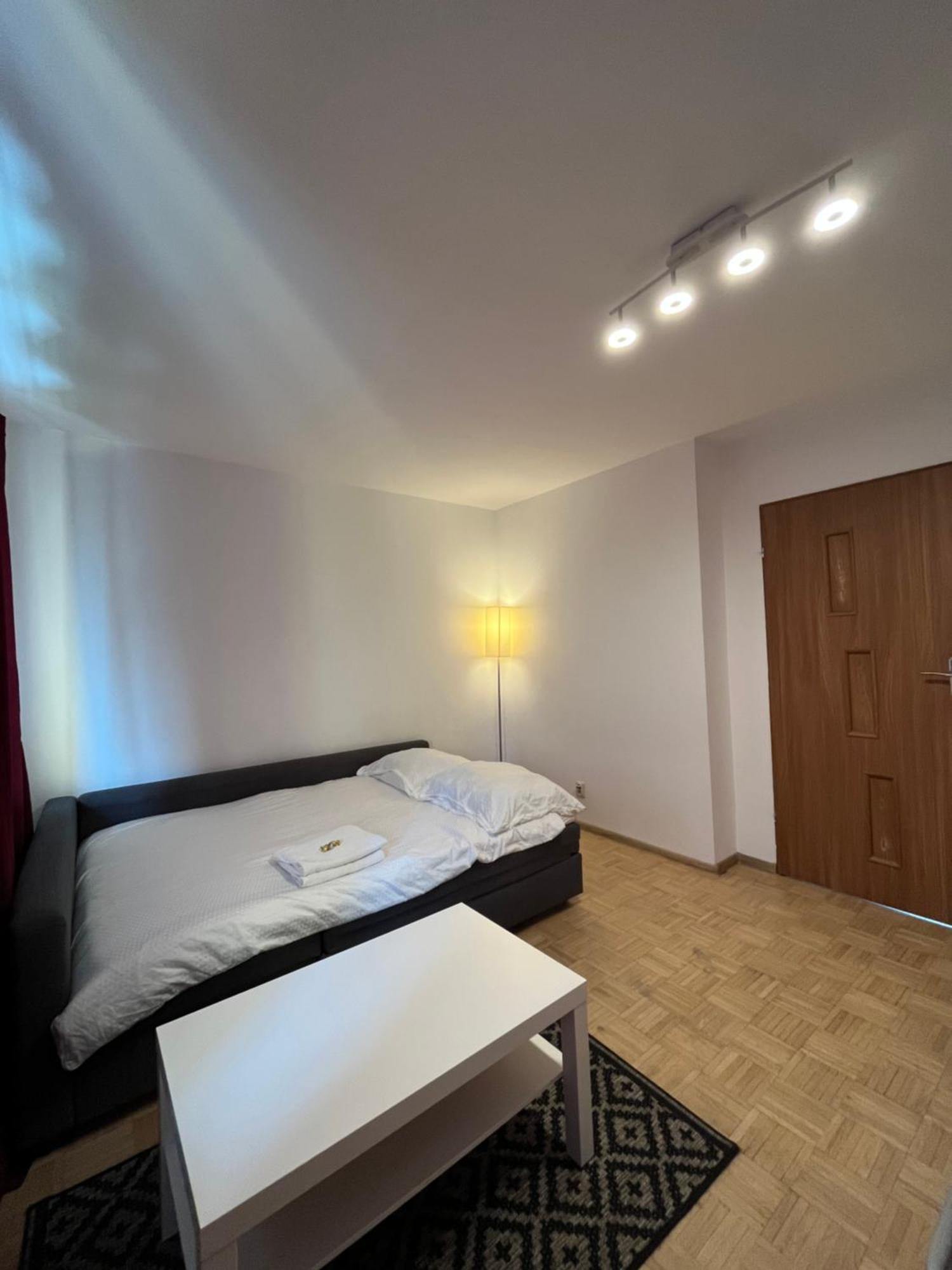 Bema Guest House - City Centre ヴロツワフ エクステリア 写真